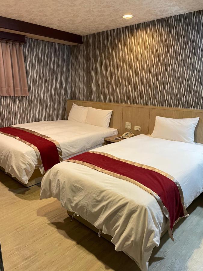 Mei Hua Hotel Kaohsiung Dış mekan fotoğraf