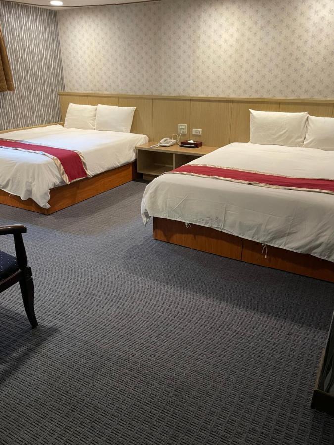 Mei Hua Hotel Kaohsiung Dış mekan fotoğraf