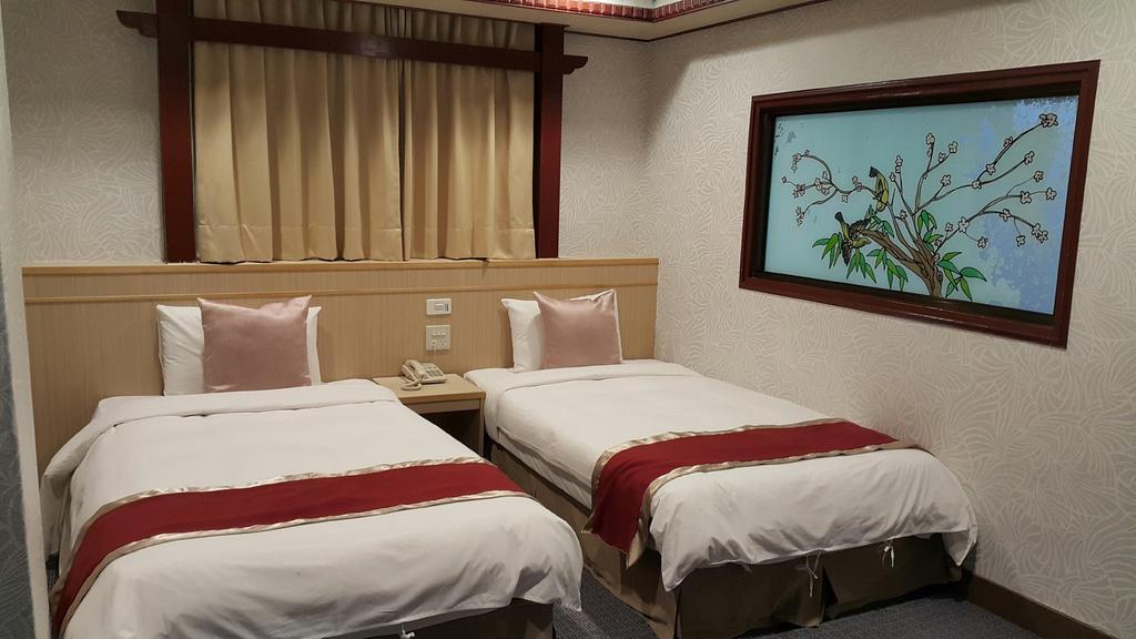 Mei Hua Hotel Kaohsiung Dış mekan fotoğraf