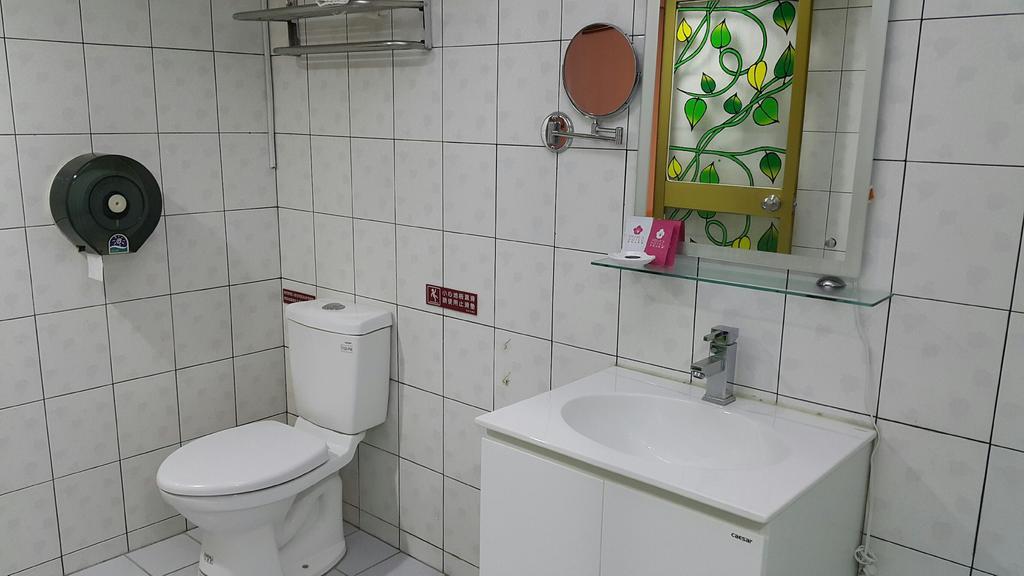 Mei Hua Hotel Kaohsiung Dış mekan fotoğraf
