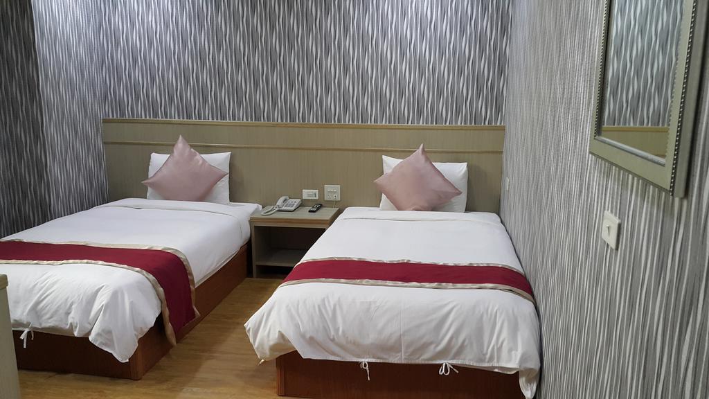Mei Hua Hotel Kaohsiung Dış mekan fotoğraf